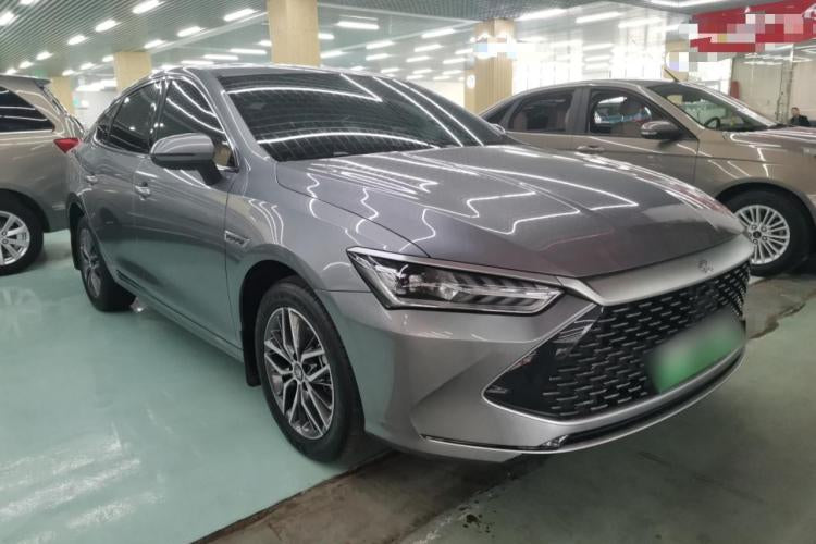 BYD Qin PLUS New Energy 2023 Champion Edition DM-i 120KM Leading Edition