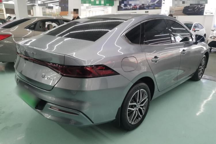 BYD Qin PLUS New Energy 2023 Champion Edition DM-i 120KM Leading Edition